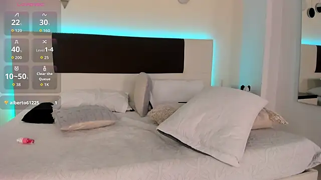 Sky_Loren live