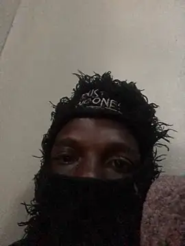Big_B_Cock_1 live
