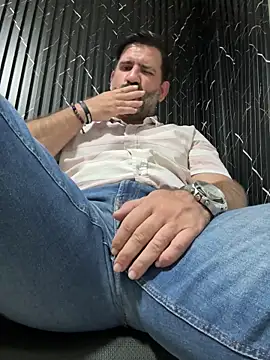 Hairy_Dad86 live