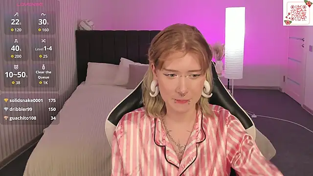 Elira_Vane live