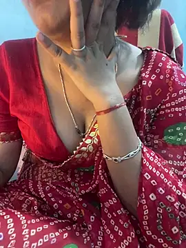 APKI_WIFE_1 live