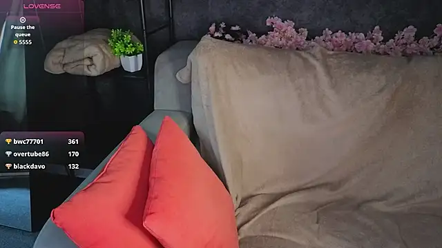 Agnes_Wells live
