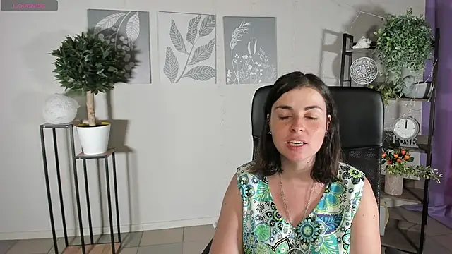 MartaEdams live