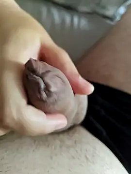 MadaamJizz_DickLewd live