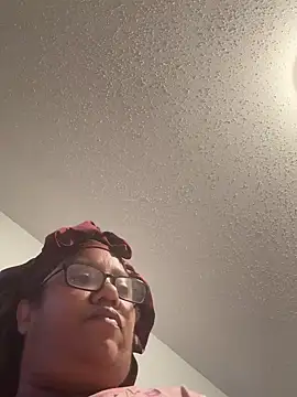 ebonyred live