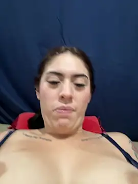KarolyneRoss live
