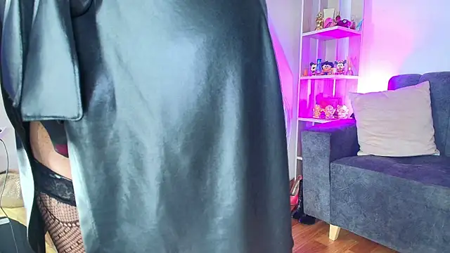 Zully_Green live
