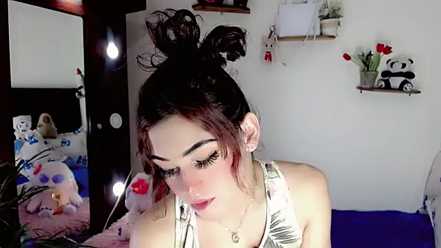 NathalialLooes live