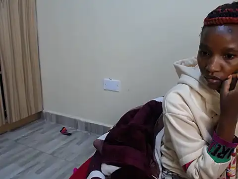 KittyFay live
