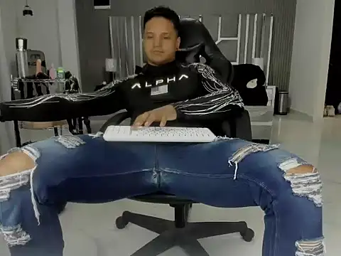 master_leather live