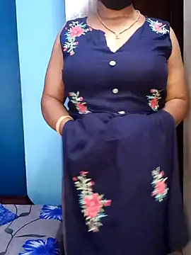 tamil_sarah live