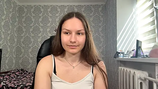 ShaylaChong live