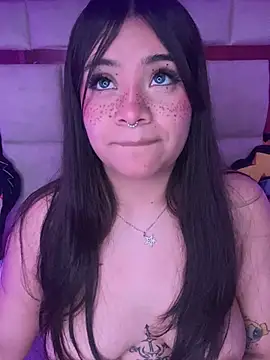 Amara_Kazumii live