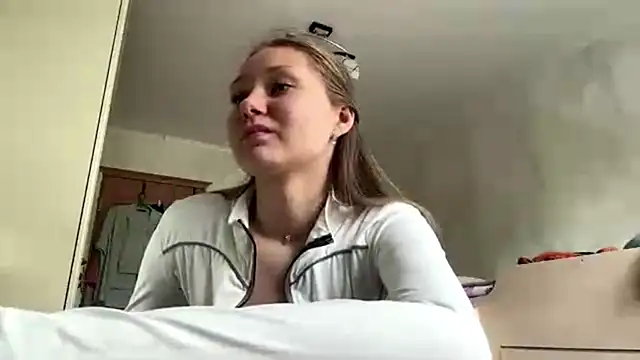 UncaringArtery live