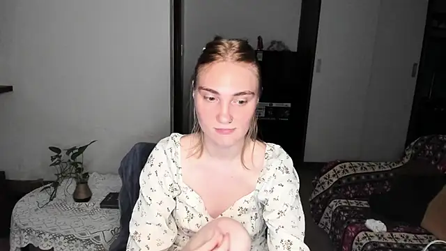 ReddHotPipper live