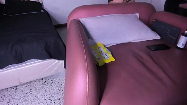 Kitty_lovee_23 live