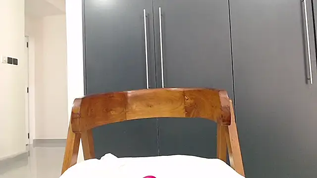 katt008 live