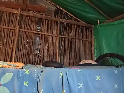 GabyMilan_ live