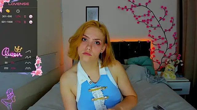 DellaRows live