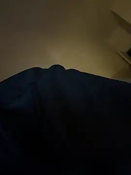 NiaBeurette live