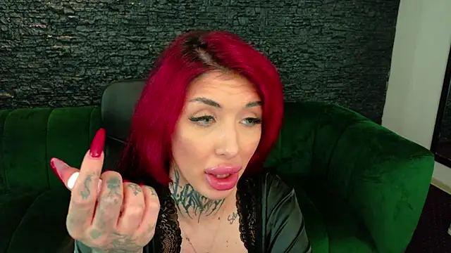 CassyFoxyy live