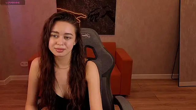 NicoleRossss live