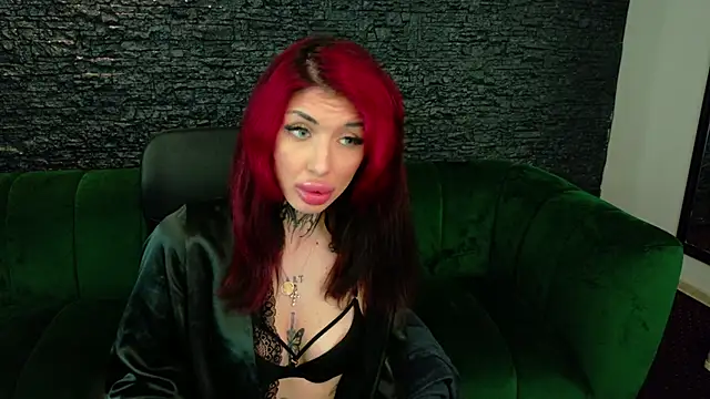 CassyFoxyy live