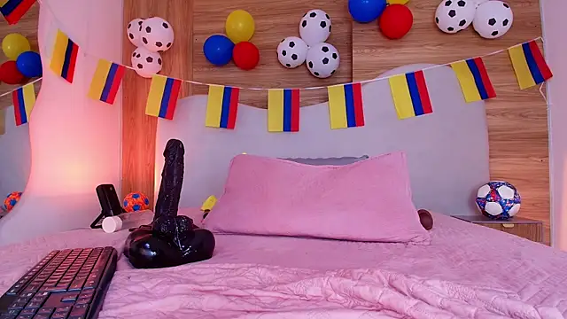 Auroraa_miller live
