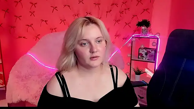 KathyBriggs live