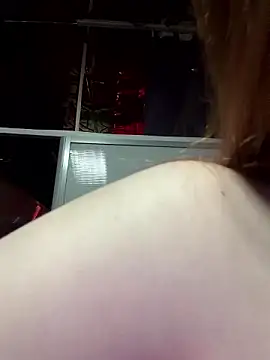 Dari_Toy_ live