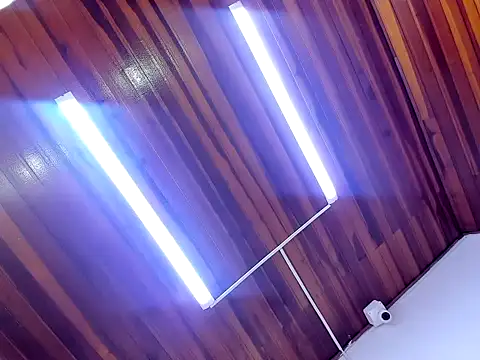 Violett_Bliss live