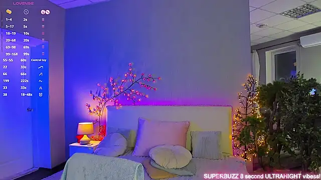 AshleyJoness live