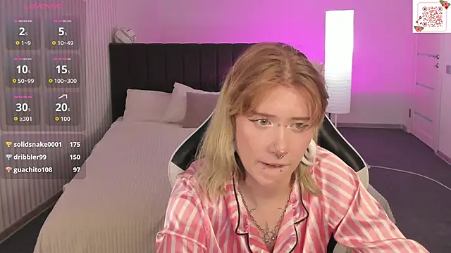 Elira_Vane live