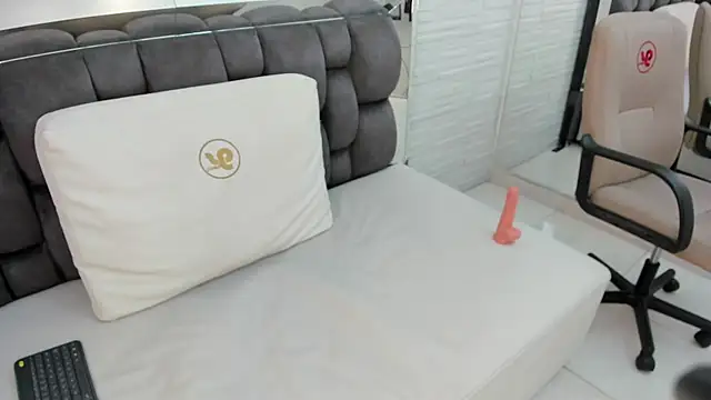 alicce_monrroy live
