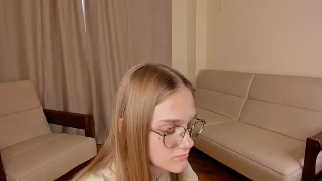 FemMantis live
