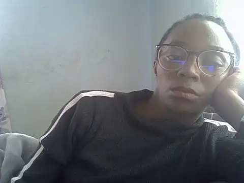 ElianeHot live