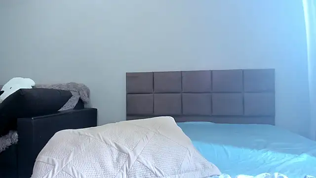 Aurelia_kato live