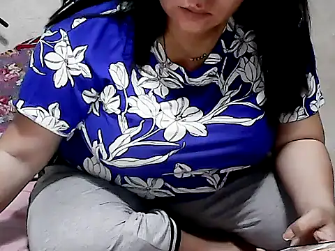 HornyPussie69 live