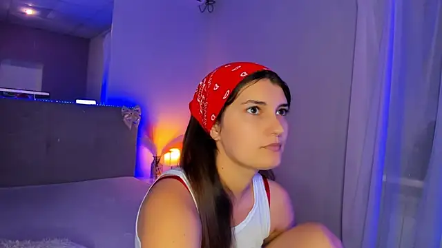 Laura_Leee live