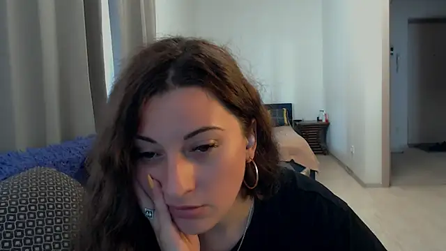 Helen_Adams_ live