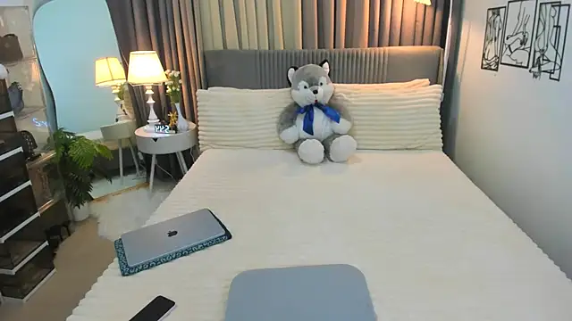 Madylein_Holland live