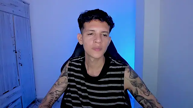 tylerrnova live
