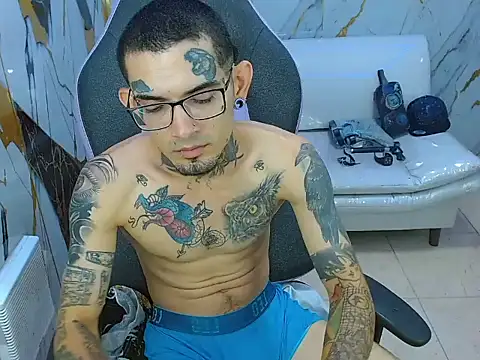 Boy_tatto77 live