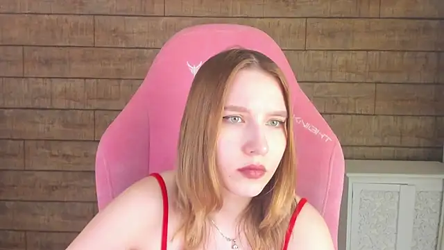 LiliLinn live