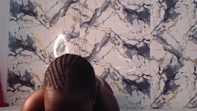CurvyJ255 live