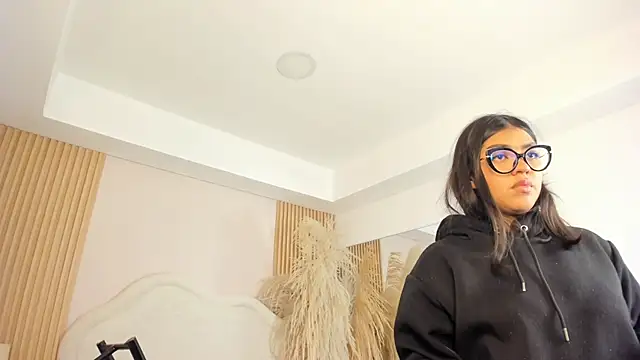 rebeca_taylor live