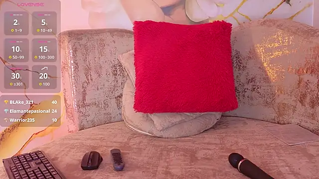 bella_moonlight_cr live