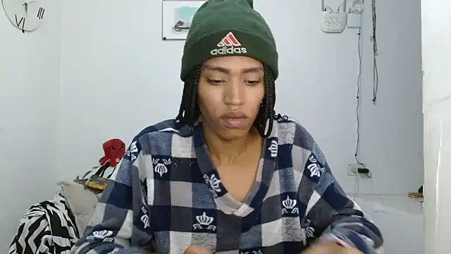 angelamarie1 live