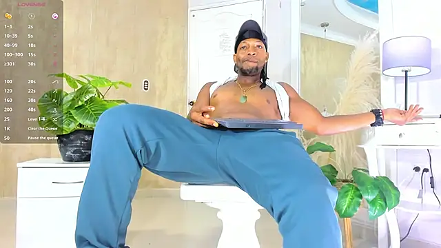 RicoBrown777_ live