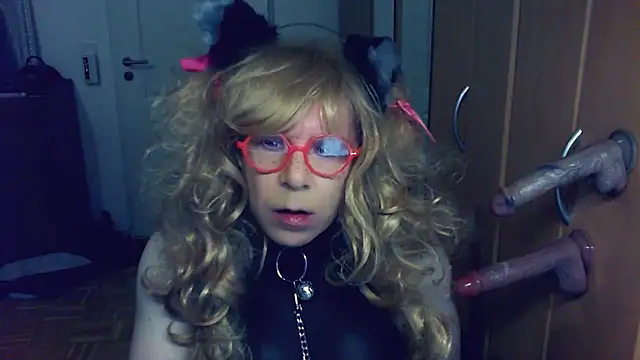 TV_BitchGirl live